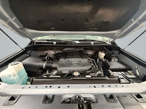 Used 2021 Toyota Tundra SR5 w/ SR5 Upgrade Package RWD image 22
