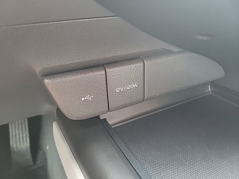 Used 2023 Toyota Camry LE image 31