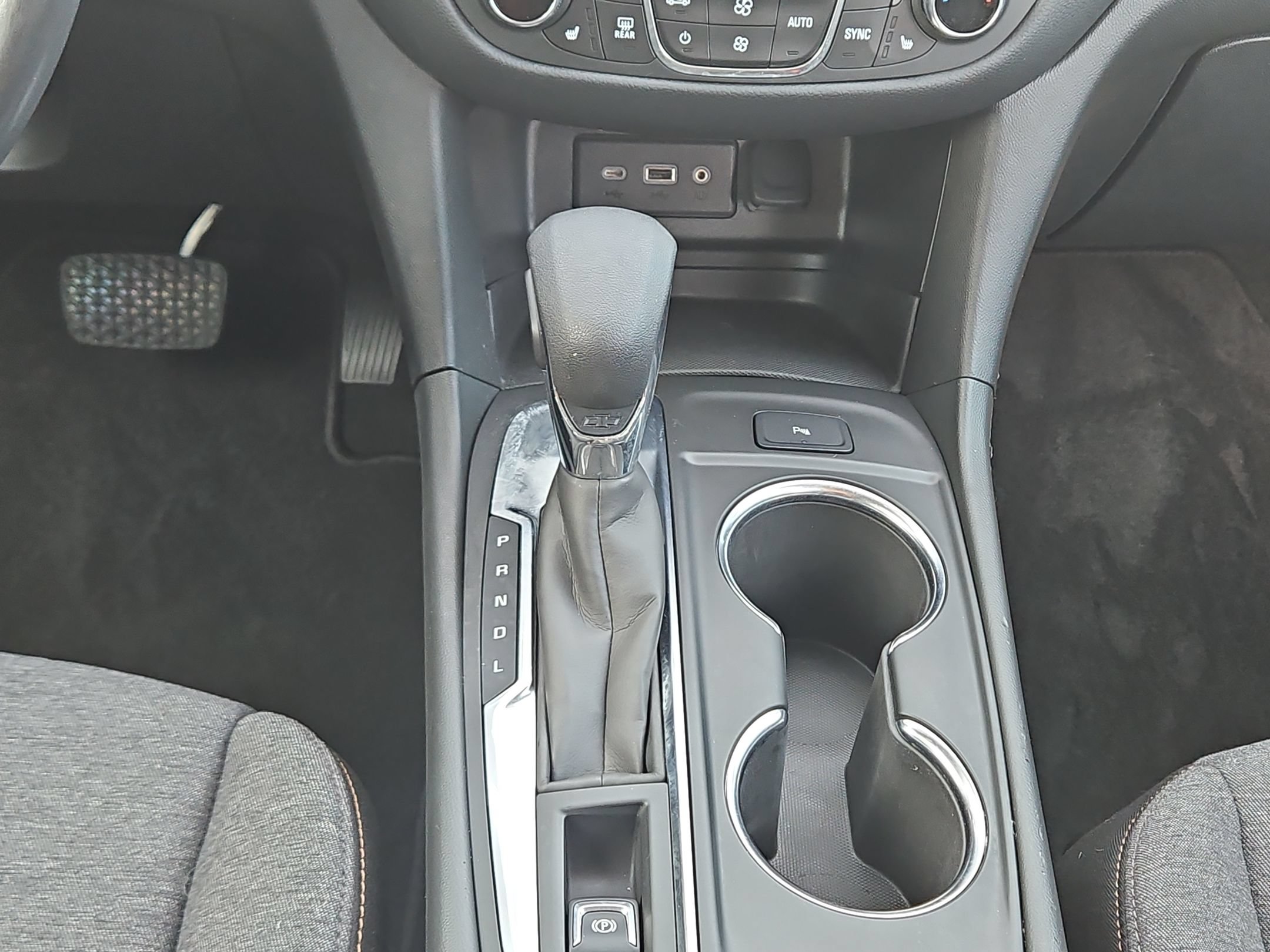 Used 2022 Chevrolet Equinox LT FWD image 31