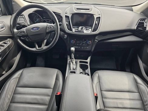 Used 2017 Ford Escape Titanium w/ Equipment Group 301A AWD/4WD image 17