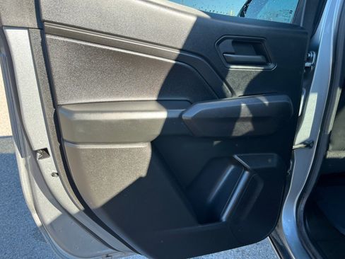 Used 2024 Chevrolet Colorado Trail Boss w/ Advanced Trailering Package image 16