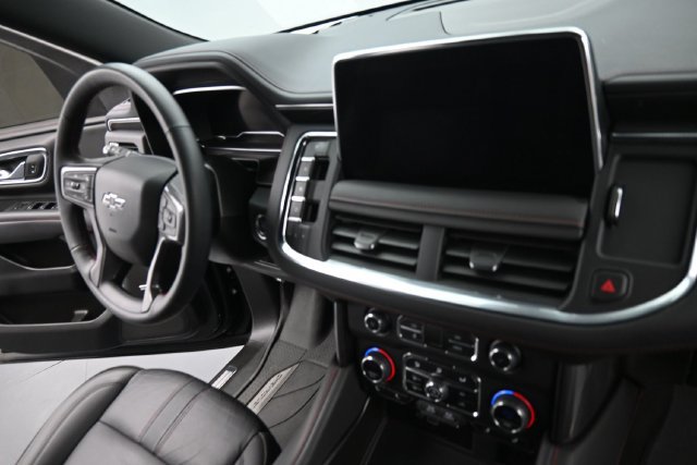 Used 2024 Chevrolet Tahoe RST w/ Luxury Package AWD/4WD image 17