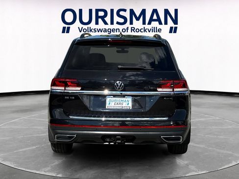 Used 2023 Volkswagen Atlas SE w/ Black Wheel Package AWD/4WD image 5