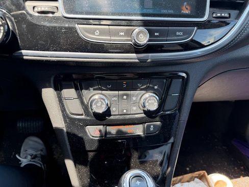 Used 2019 Buick Encore Essence FWD image 16