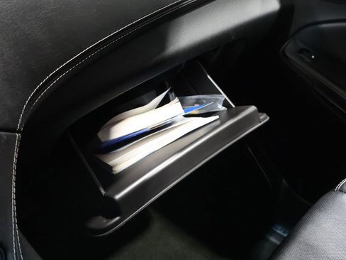 Used 2016 GMC Yukon SLT image 37