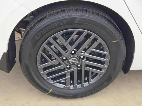 New 2026 Nissan Sentra SV w/ Floor Mat Package FWD image 21