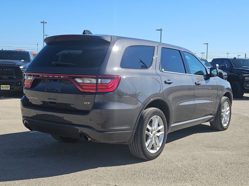 Certified 2023 Dodge Durango GT image 3