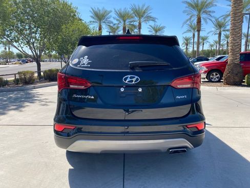 Used 2017 Hyundai Santa Fe Sport FWD image 4