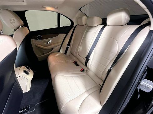 Used 2019 Mercedes-Benz C 300 Sedan image 26