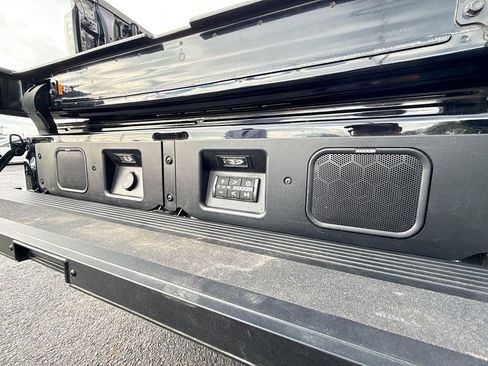 Certified 2024 GMC Sierra 2500 AT4X w/ AT4X AEV Edition image 37