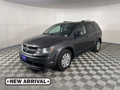 Used 2018 Dodge Journey SE w/ Connectivity Group
