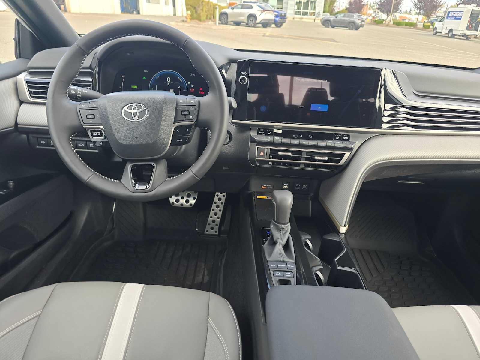 Used 2026 Toyota Camry SE w/ Multimedia Upgrade Package FWD image 18