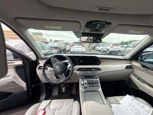 Used 2022 Hyundai Palisade Limited AWD/4WD image 3