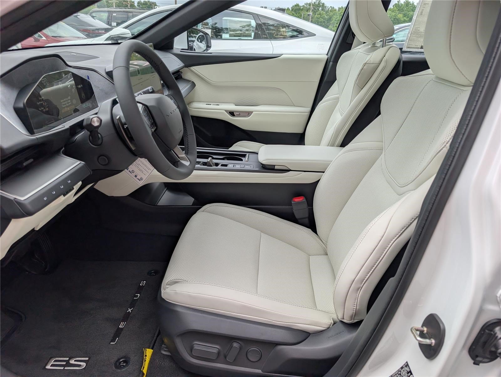 New 2026 Lexus ES 500e w/ Convenience Package AWD/4WD image 12