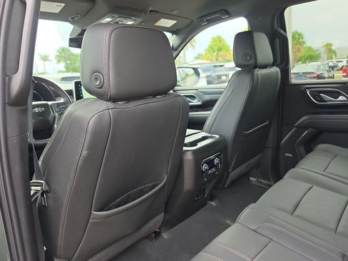 Used 2024 Chevrolet Suburban RST w/ Luxury Package RWD image 29