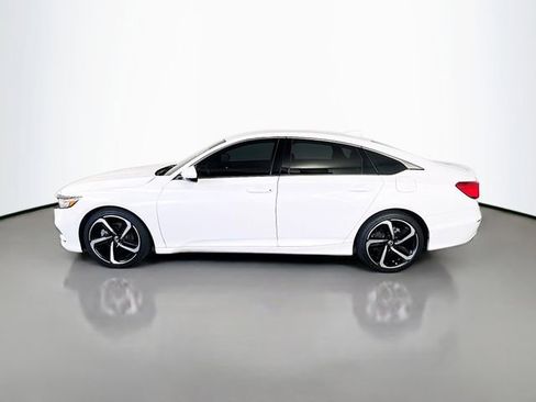 Used 2020 Honda Accord Sport image 4