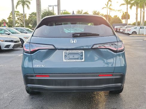 Certified 2025 Honda HR-V LX image 5