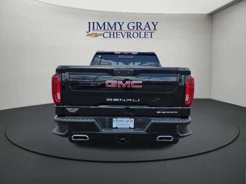 Used 2024 GMC Sierra 1500 Denali w/ Denali Reserve Package AWD/4WD image 4