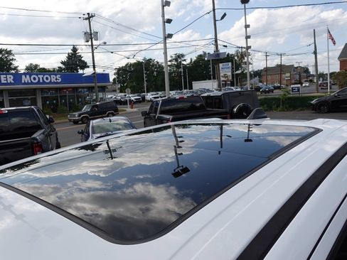 Used 2020 RAM 1500 Big Horn AWD/4WD image 8