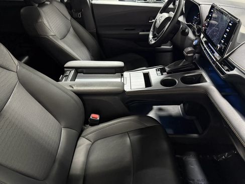 Used 2022 Toyota Sienna XLE Woodland Edition w/ Protection Package (TMS) AWD/4WD image 68