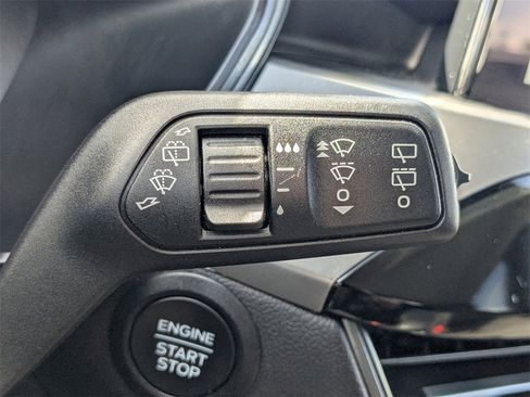 Used 2024 Ford Escape Active image 28