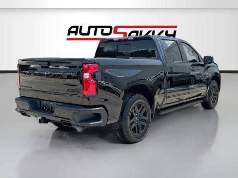 Used 2025 Chevrolet Silverado 1500 High Country w/ Midnight Edition RWD image 7