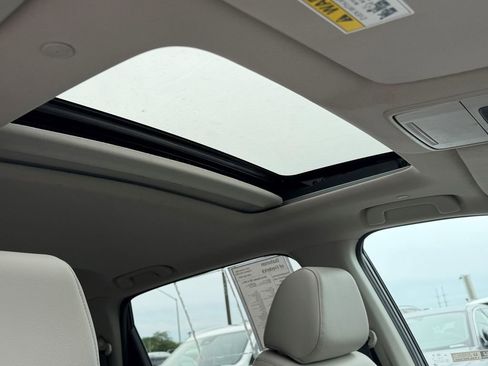 Used 2024 Honda CR-V EX-L image 17