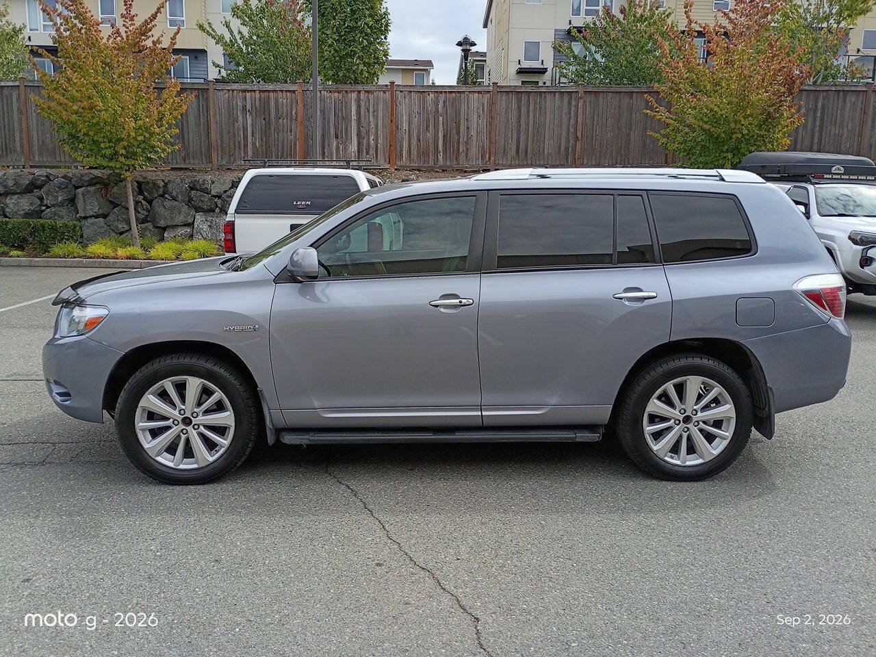 Used 2010 Toyota Highlander 4WD Hybrid image 5
