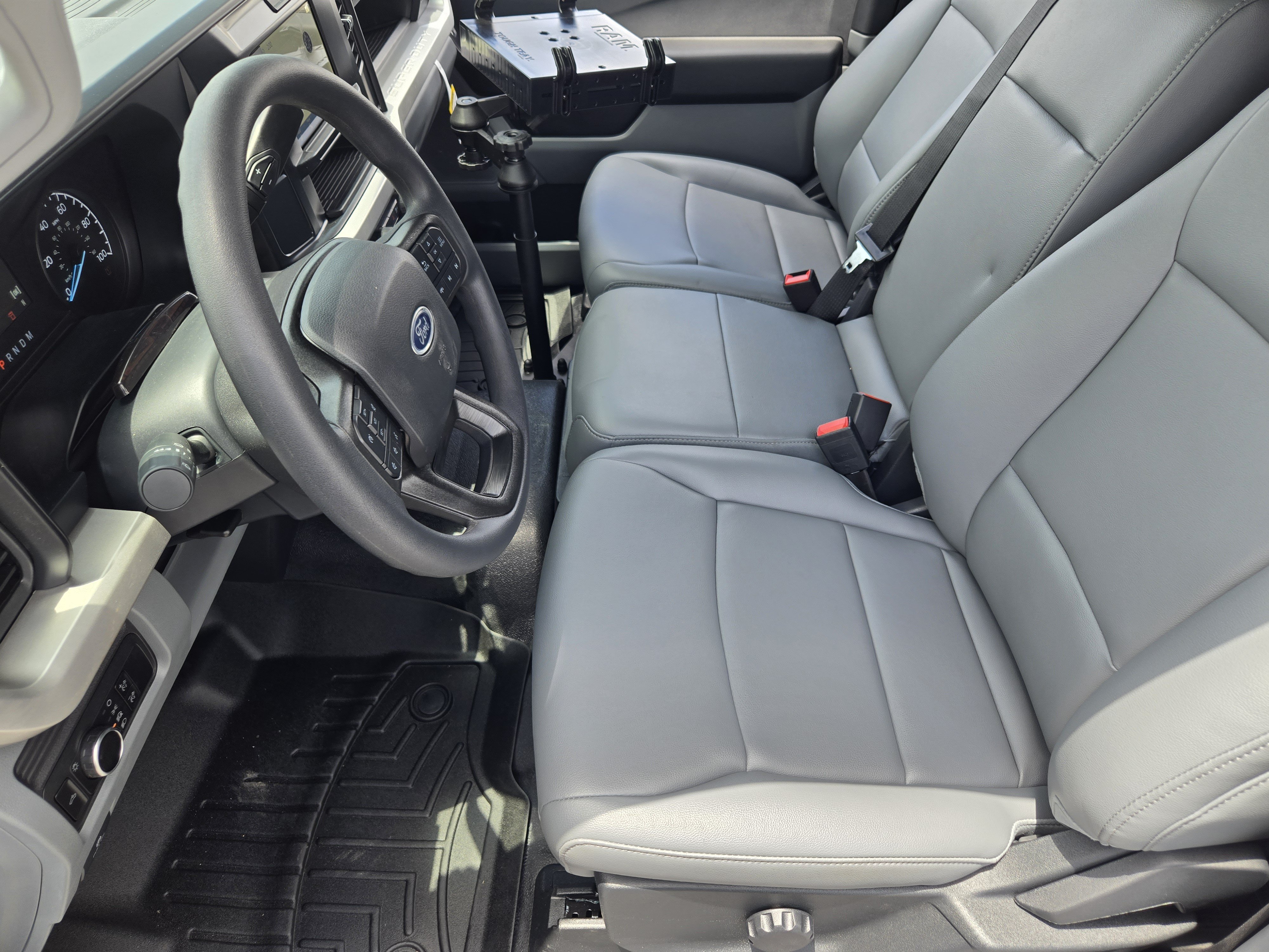New 2025 Ford F250 XL w/ XL Driver Assist Package AWD/4WD image 8