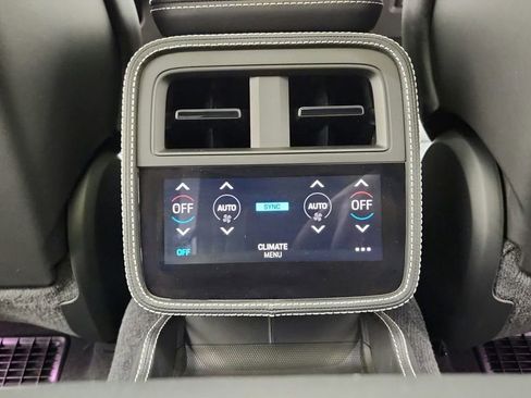 Used 2023 Porsche Taycan GTS image 38