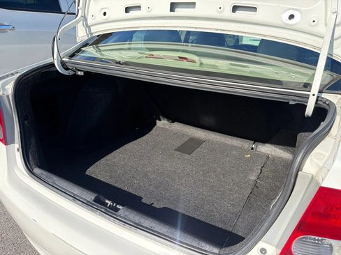 Used 2011 Honda Civic LX image 38