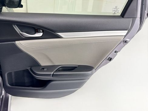 Used 2018 Honda Civic EX-L image 25