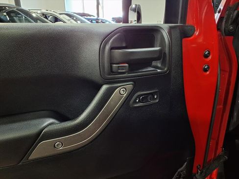 Used 2014 Jeep Wrangler Unlimited Sport w/ Quick Order Package 23S image 16