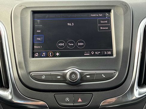 Used 2024 Chevrolet Equinox LT AWD/4WD image 12