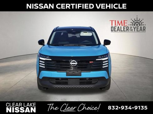 Certified 2025 Nissan Kicks SR w/ Interior Electronics Package FWD image 3