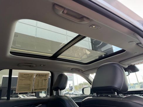 Certified 2023 Jeep Grand Cherokee Limited image 33