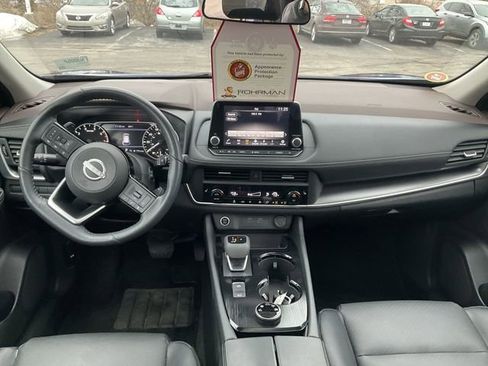 Certified 2023 Nissan Rogue SV w/ SV Premium B Package image 13