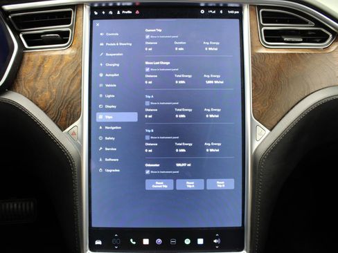 Used 2017 Tesla Model S 75D image 62