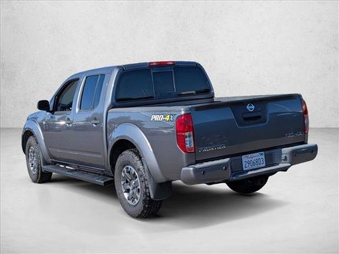 Used 2018 Nissan Frontier PRO-4X AWD/4WD image 7
