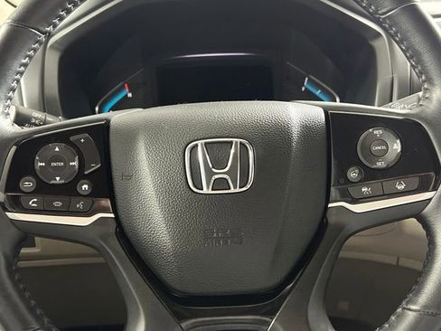 Used 2022 Honda Odyssey Elite image 22