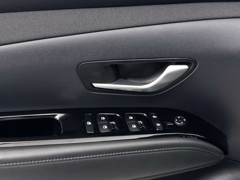 Used 2023 Hyundai Tucson Limited AWD/4WD image 30