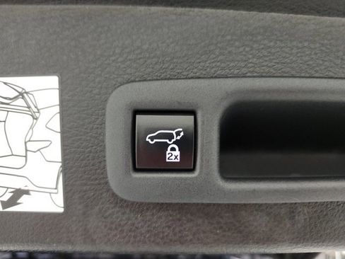 Certified 2022 Toyota Sienna XLE image 31