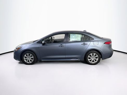 Used 2025 Toyota Corolla LE image 8