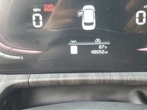 Certified 2023 Kia Telluride EX w/ EX Captain's Chair Package FWD image 24