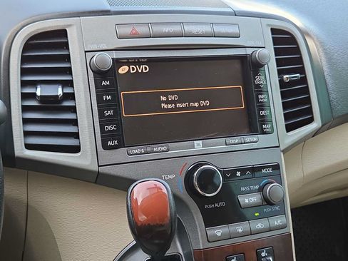 Used 2012 Toyota Venza Limited FWD image 24