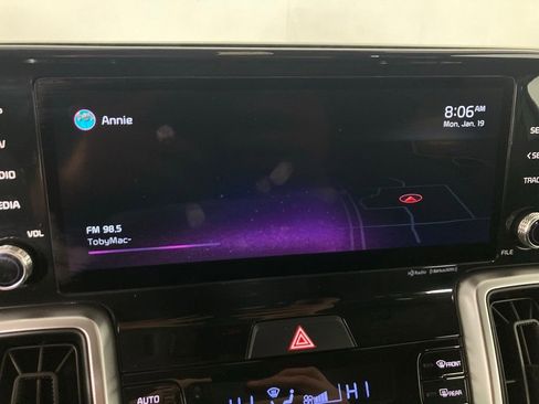 Used 2022 Kia Sorento S image 3