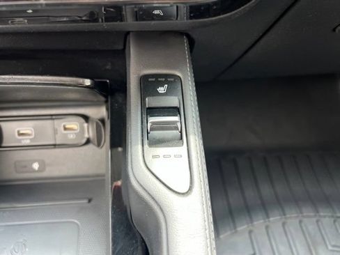 Certified 2022 Kia Telluride SX w/ SX Prestige Package AWD/4WD image 24