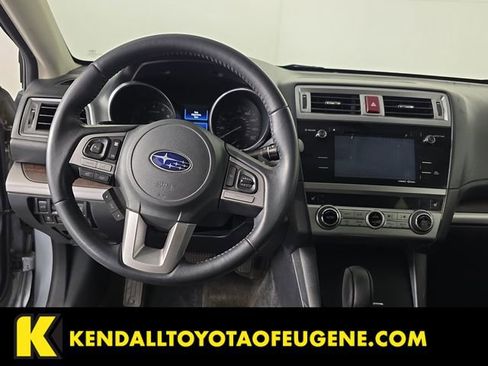 Used 2015 Subaru Outback 3.6R Limited image 9