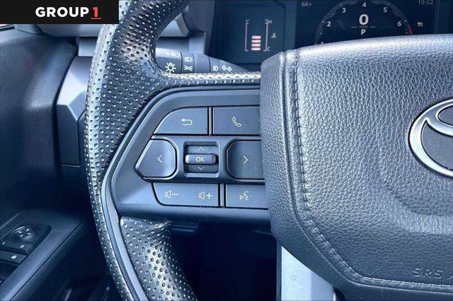 Certified 2025 Toyota Tacoma SR5 AWD/4WD image 25