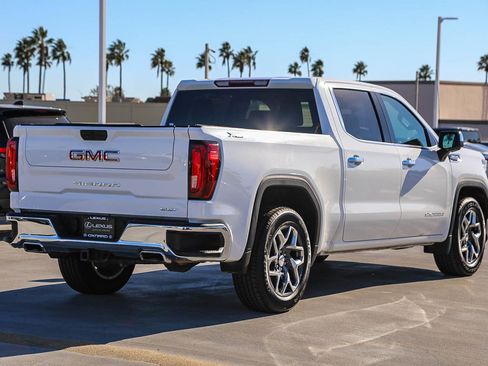 Used 2022 GMC Sierra 1500 SLT image 7